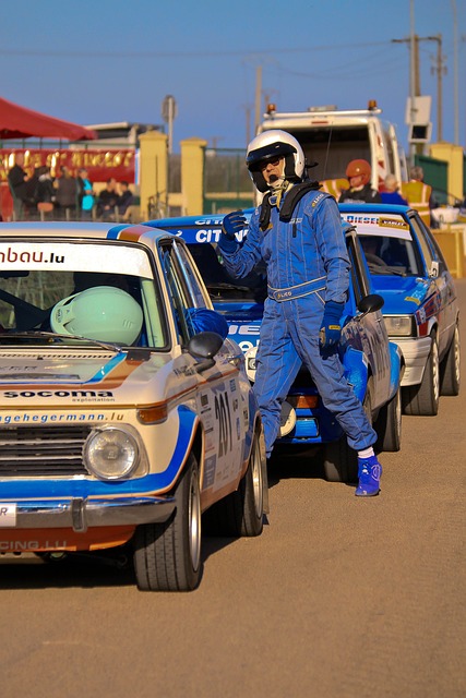 义务之间的 义务之间的